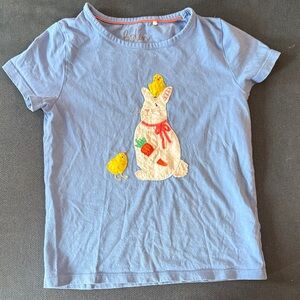 Appliqué Boden Light Blue Tee with Bunny and Chick Design